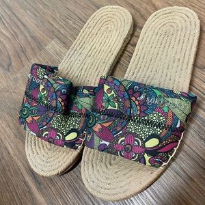 Sakroots Waterproof Floral Slip-on Sandal